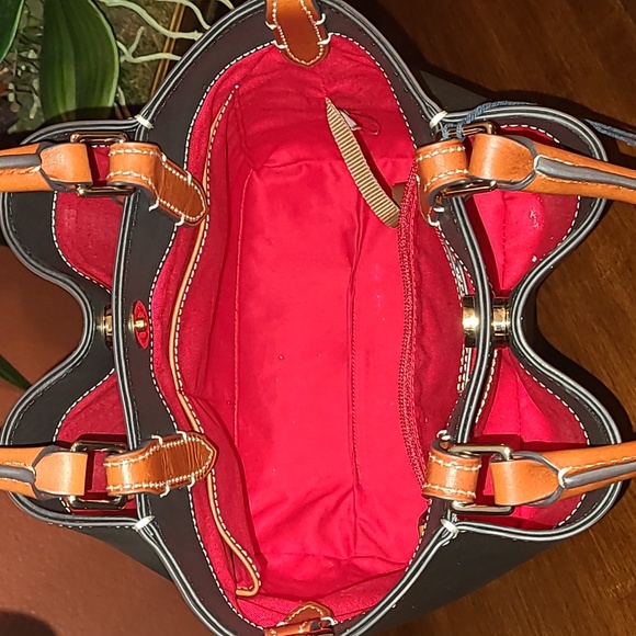 Dooney & Bourke Small Penrose Barlow Satchel, 9.5"Hx5"Wx10"L, Italian Leather - Picture 9 of 13